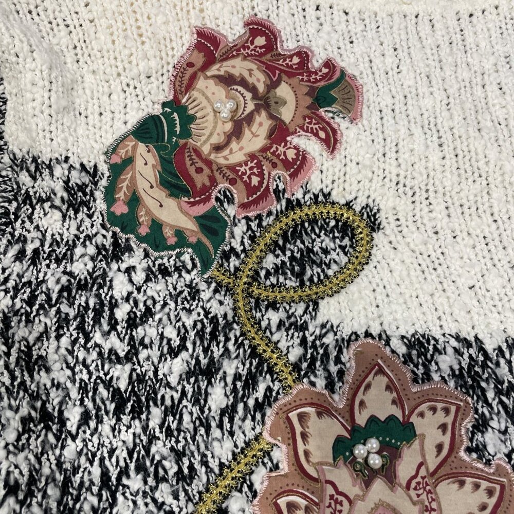 Vintage 80s Granny Sweater size M White Pink Floral Cottagecore Grandma Retro 3D - Picture 6 of 14